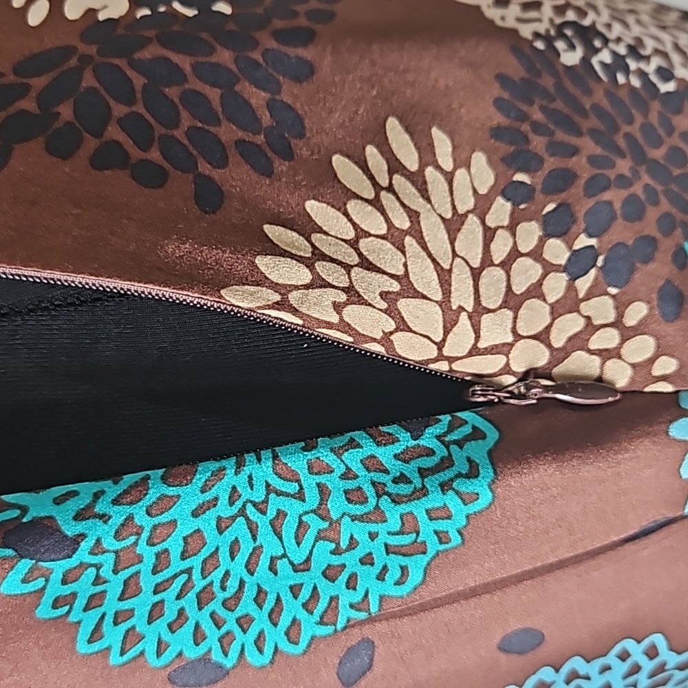Silk quarter sleeve dress - Picture 9 of 9